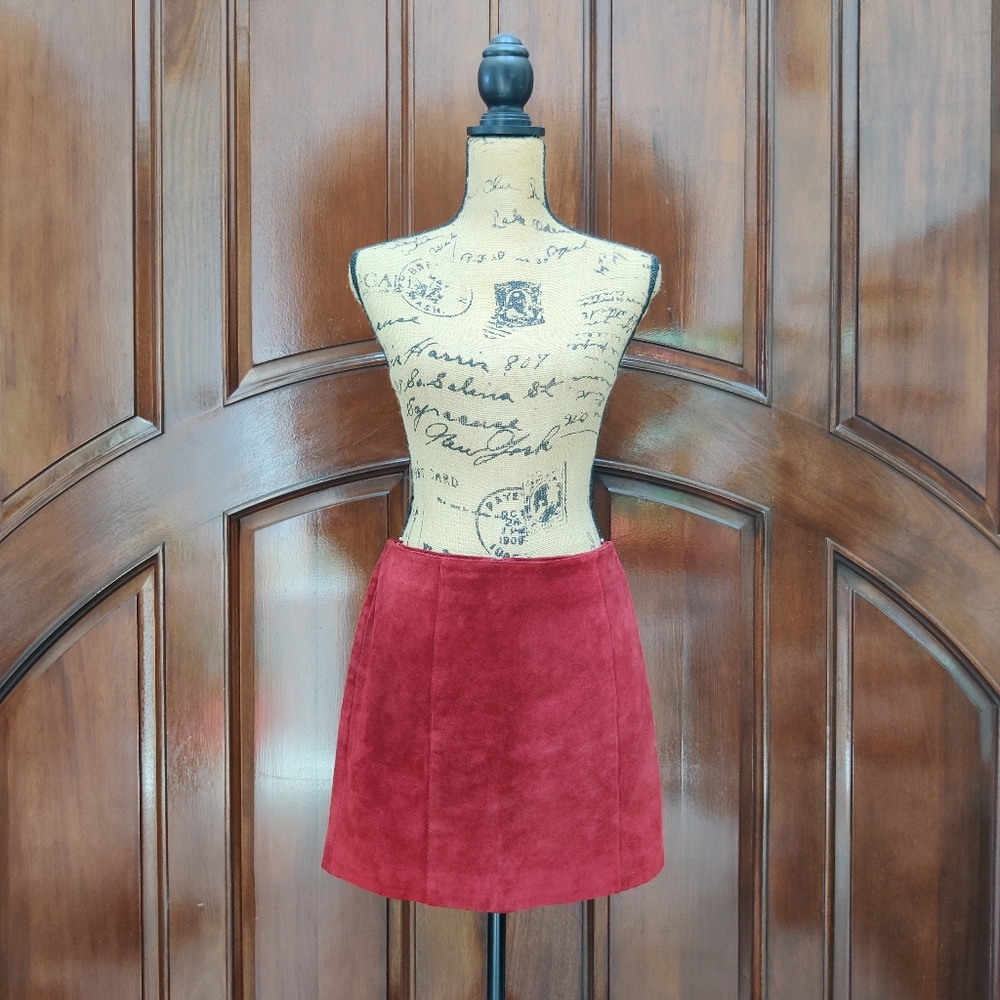 ✨Vintage✨ 90s Y2K Red Leather Mini Skirt